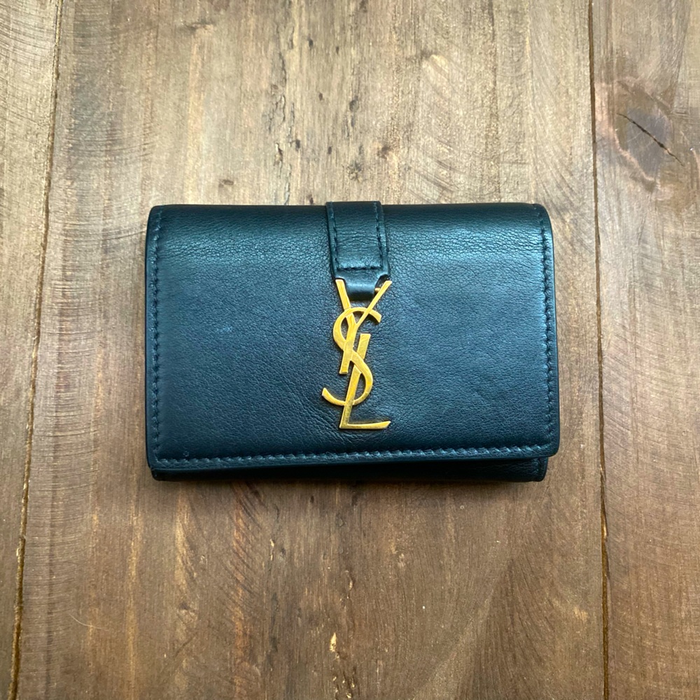 YSL Black Key Cles